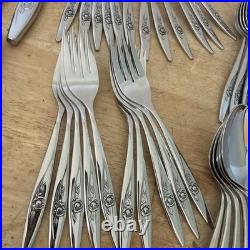 107 Pc Oneida LASTING ROSE Stainless Flatware Deluxe Hostess Serves 10