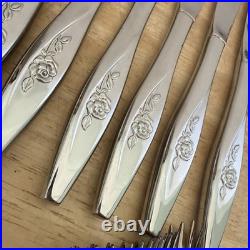 107 Pc Oneida LASTING ROSE Stainless Flatware Deluxe Hostess Serves 10