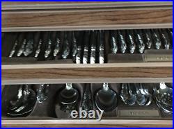 113 Piece Set Oneida Brahms Stainless Flatware Service for 16 with5 Drawer Chest