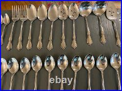 113-piece Lot Vintage Oneida CHATEAU Oneidacraft Deluxe Stainless For 12