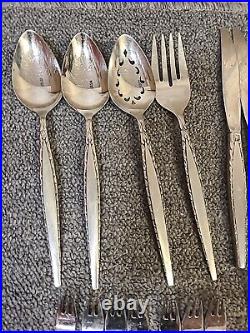 115 PCS ONEIDA Community Stainless Flatware VENETIA With Specialty Spoons Forks