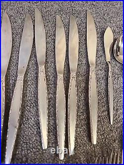 115 PCS ONEIDA Community Stainless Flatware VENETIA With Specialty Spoons Forks