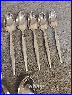 115 PCS ONEIDA Community Stainless Flatware VENETIA With Specialty Spoons Forks