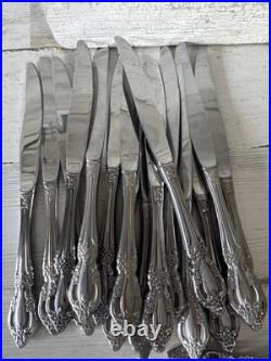 118-piece Oneida Distinction & Community Deluxe Stainless Silverware Set