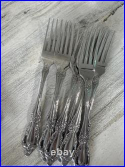 118-piece Oneida Distinction & Community Deluxe Stainless Silverware Set