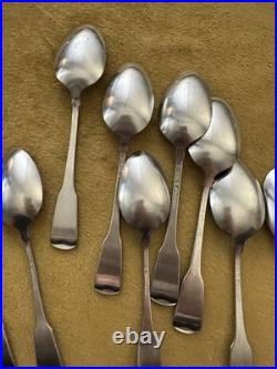 (12) Teaspoons Oneida AMERICAN COLONIAL Satin Cube Stainless Flatware