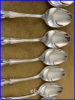 (13) Oneida DOVER TEASPOONS Heirloom Cube Stainless Flatware Glossy