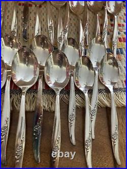 1881 ROGERS ONEIDA LTD HIGHLAND ROSE STAINLESS FLATWARE 8 Pc Place Setting Read