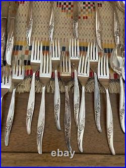 1881 ROGERS ONEIDA LTD HIGHLAND ROSE STAINLESS FLATWARE 8 Pc Place Setting Read