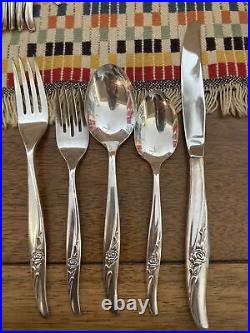 1881 ROGERS ONEIDA LTD HIGHLAND ROSE STAINLESS FLATWARE 8 Pc Place Setting Read