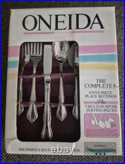 1992 Oneida Amadeus Stainless Flatware Set 40 Piece Service for 8 USA New OS