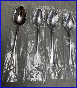 20-Oneida Juilliard Stainless Steel Flatware 20 Piece Set NEW