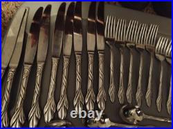 26 Pcs Oneida Eden USA Stainless Flatware Glossy Used Condition