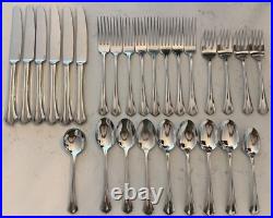27 PC Oneida Deluxe Rushmore Stainless Flatware Forks Spoons Knives