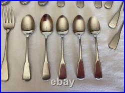 29 Pc Oneida Deluxe INDEPENDENCE Stainless Steel Flatware 3-tine forks 29 Pc Oneida Deluxe INDEPENDENCE Stainless Steel Flatware 3-tine forks