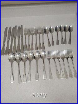 30 Pc Oneida VILLAGE Deluxe Stainless Pfaltzgraff 6 Place Settings Flatware Vtg