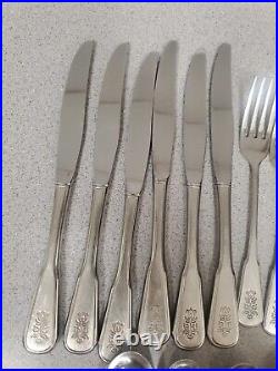 30 Pc Oneida VILLAGE Deluxe Stainless Pfaltzgraff 6 Place Settings Flatware Vtg