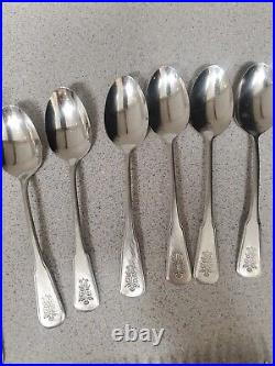 30 Pc Oneida VILLAGE Deluxe Stainless Pfaltzgraff 6 Place Settings Flatware Vtg