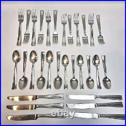 30 Pieces Oneida Flourish 18/10 Stainless Service for 6 Settings of 5 Pieces