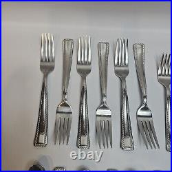 30 Pieces Oneida Flourish 18/10 Stainless Service for 6 Settings of 5 Pieces