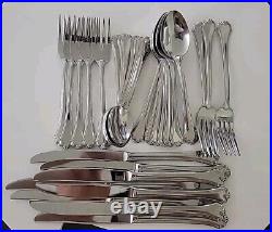 31 Pc Oneida USA Midtowne Stainless Flatware MCM