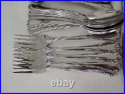 31 Pc Oneida USA Midtowne Stainless Flatware MCM