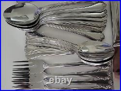 31 Pc Oneida USA Midtowne Stainless Flatware MCM