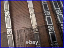 31 x Oneida Madrid Community Black Accent Forks Serving Knives Spoons