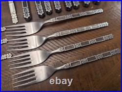31 x Oneida Madrid Community Black Accent Forks Serving Knives Spoons