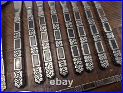 31 x Oneida Madrid Community Black Accent Forks Serving Knives Spoons