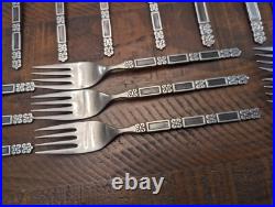 31 x Oneida Madrid Community Black Accent Forks Serving Knives Spoons