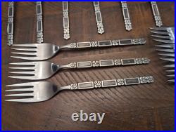 31 x Oneida Madrid Community Black Accent Forks Serving Knives Spoons