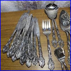 32 Pc Set Oneida Community Stainless Flatware CHANDELIER Serving More E1