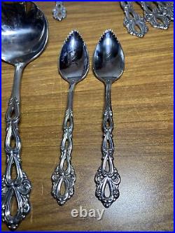 32 Pc Set Oneida Community Stainless Flatware CHANDELIER Serving More E1