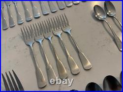 35 PC Oneida Colonial Boston Minuteman Stainless Flatware