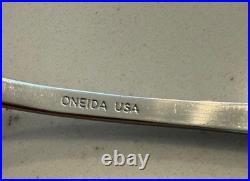 35 PC Oneida Colonial Boston Minuteman Stainless Flatware