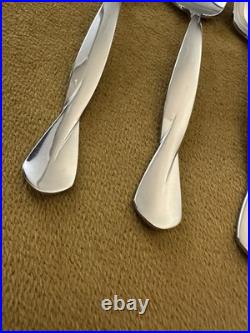 (4) Teaspoons ONEIDA USA TORSADE Stainless Flatware Glossy