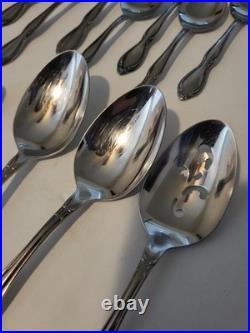 40 Pc Set ONEIDA Deluxe Strathmore Heritage Stainless Flatware Service For 6