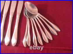 40 Pieces ONEIDA JACKSON Satin STAINLESS FLATWARE Spoons Forks Knives