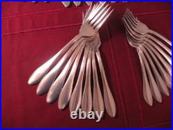 40 Pieces ONEIDA JACKSON Satin STAINLESS FLATWARE Spoons Forks Knives