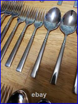 41 Pc Set Oneida Easton Glossy Stainless Flatware Silverware Heirloom Cube