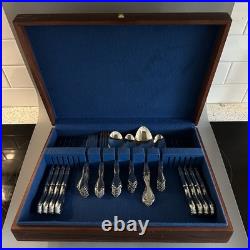 41 Vtg Oneida Cantata Community Stainless Flatware Set Plus Serving Wooden Box