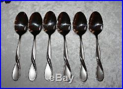 41 pieces Heirloom by Oneida 18/10 Stainless Flatware Aquarius Service for 6 ++