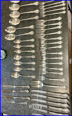 44 Pics Oneida Distinction Deluxe HH Stainless Including 8 SERVING PIECES Mint