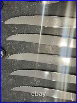 44 Pics Oneida Distinction Deluxe HH Stainless Including 8 SERVING PIECES Mint