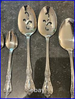 44 Pics Oneida Distinction Deluxe HH Stainless Including 8 SERVING PIECES Mint