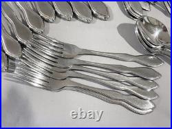 44 Piece Set 1881 ROGERS STAINLESS ONEIDA FLATWARE LIGHTLY USED TWILIGHT