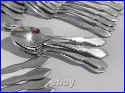 44 Piece Set 1881 ROGERS STAINLESS ONEIDA FLATWARE LIGHTLY USED TWILIGHT