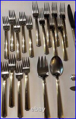 44 Pieces ONEIDA Golden Etage Stainless Flatware 7 x 5 pc Place Settings + Extra