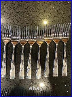 44 pcs Oneida Stainless Flatware TUSCANY Service for Almost 8 People Read
